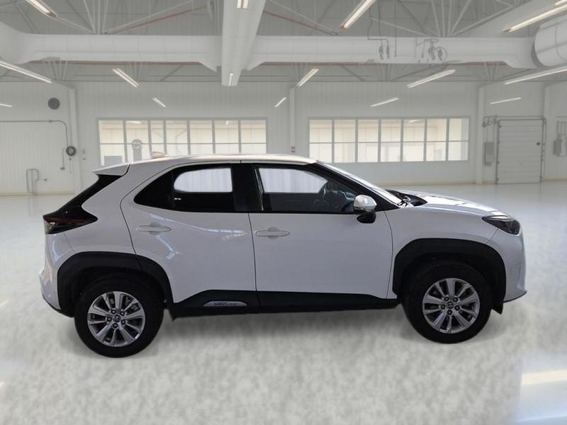 TOYOTA YARIS CROSS 1.5H 92 CV E-CVT BUSINESS SUV