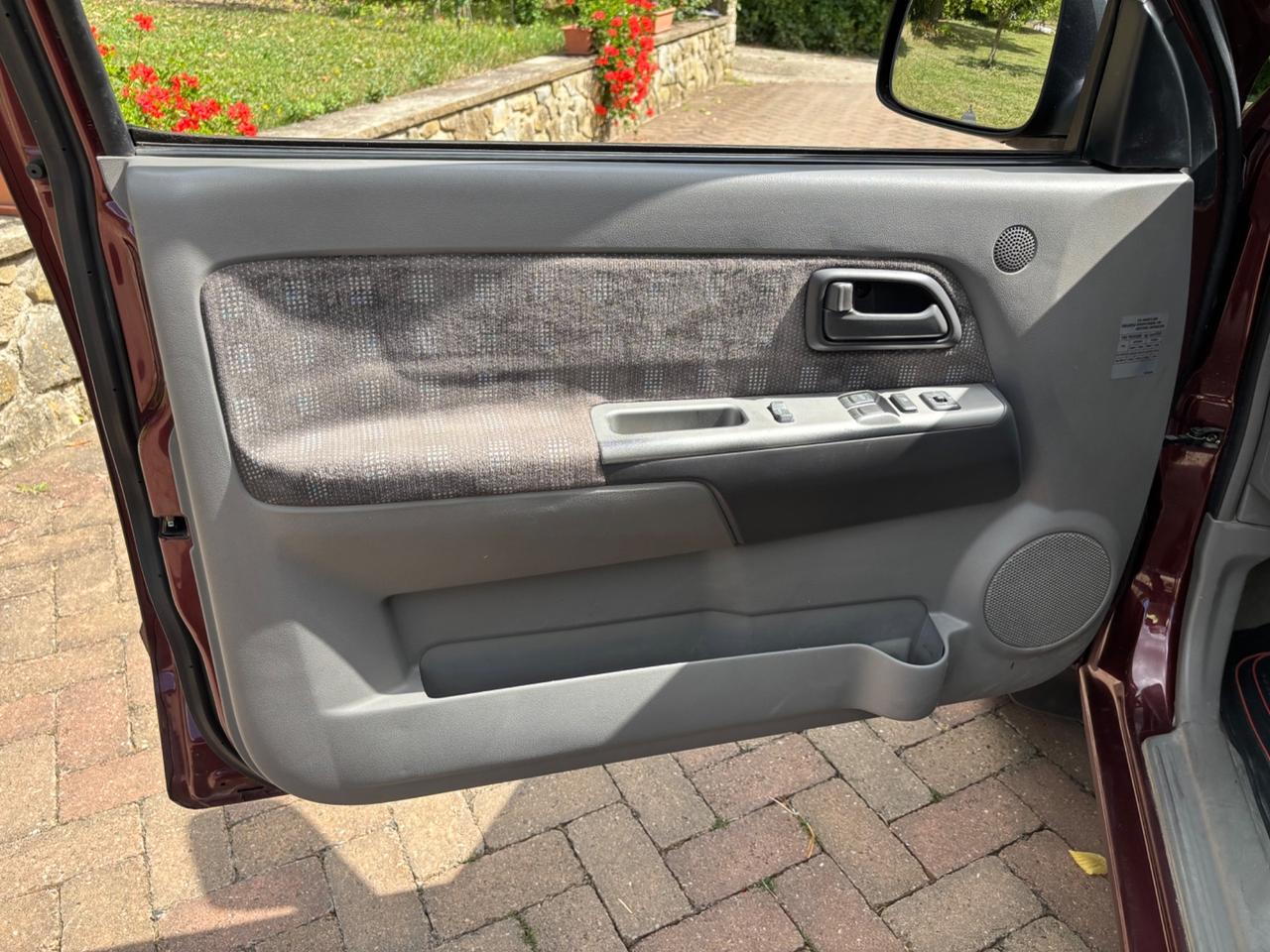 Isuzu D-Max 3.0 TD cat Space Cab 4WD Pick-up LS