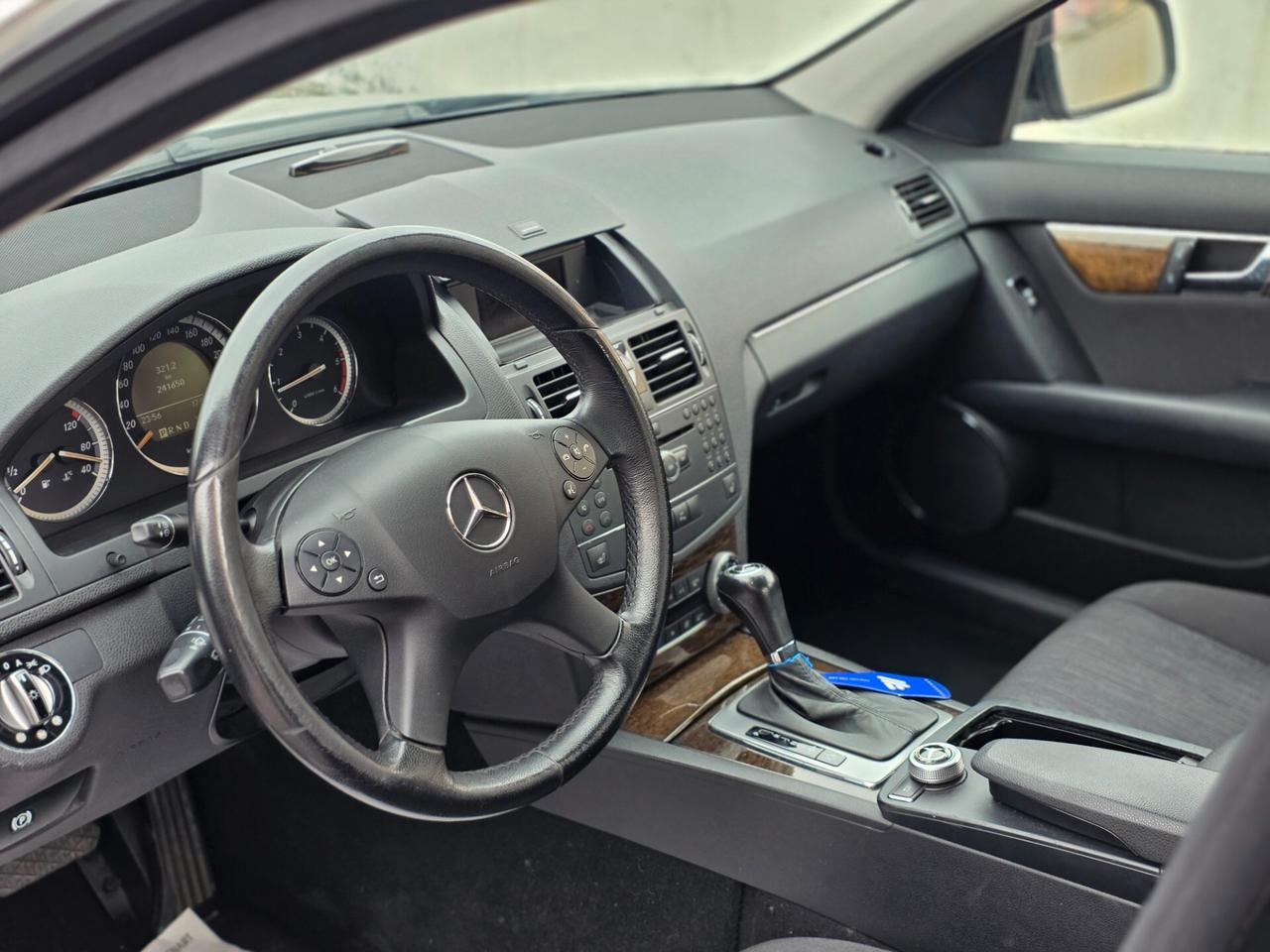 Mercedes-benz C 220 C 220 CDI Avantgarde AMG