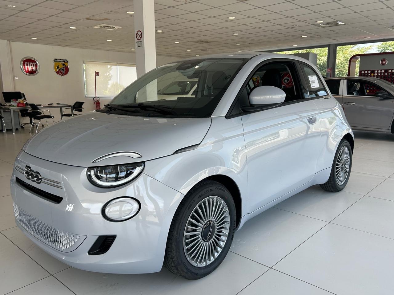 Fiat 500 Berlina Hybrid Torino
