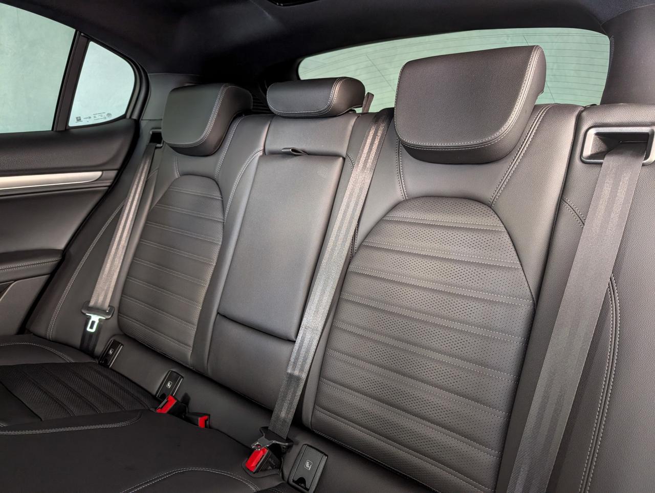 Alfa Romeo Stelvio 2.2 T Q4 210cv AT8 Veloce