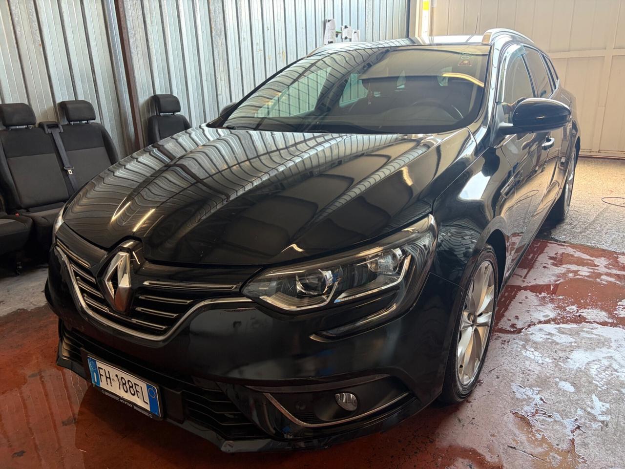 Renault Megane SPORT TOUR Energy KM VERI