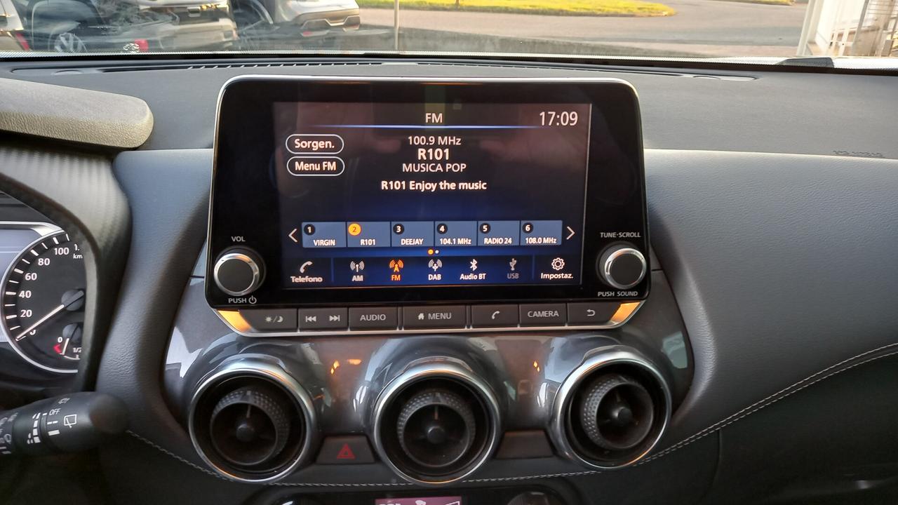 Nissan Juke 1.0 DIG-T 114 CV N-Connecta