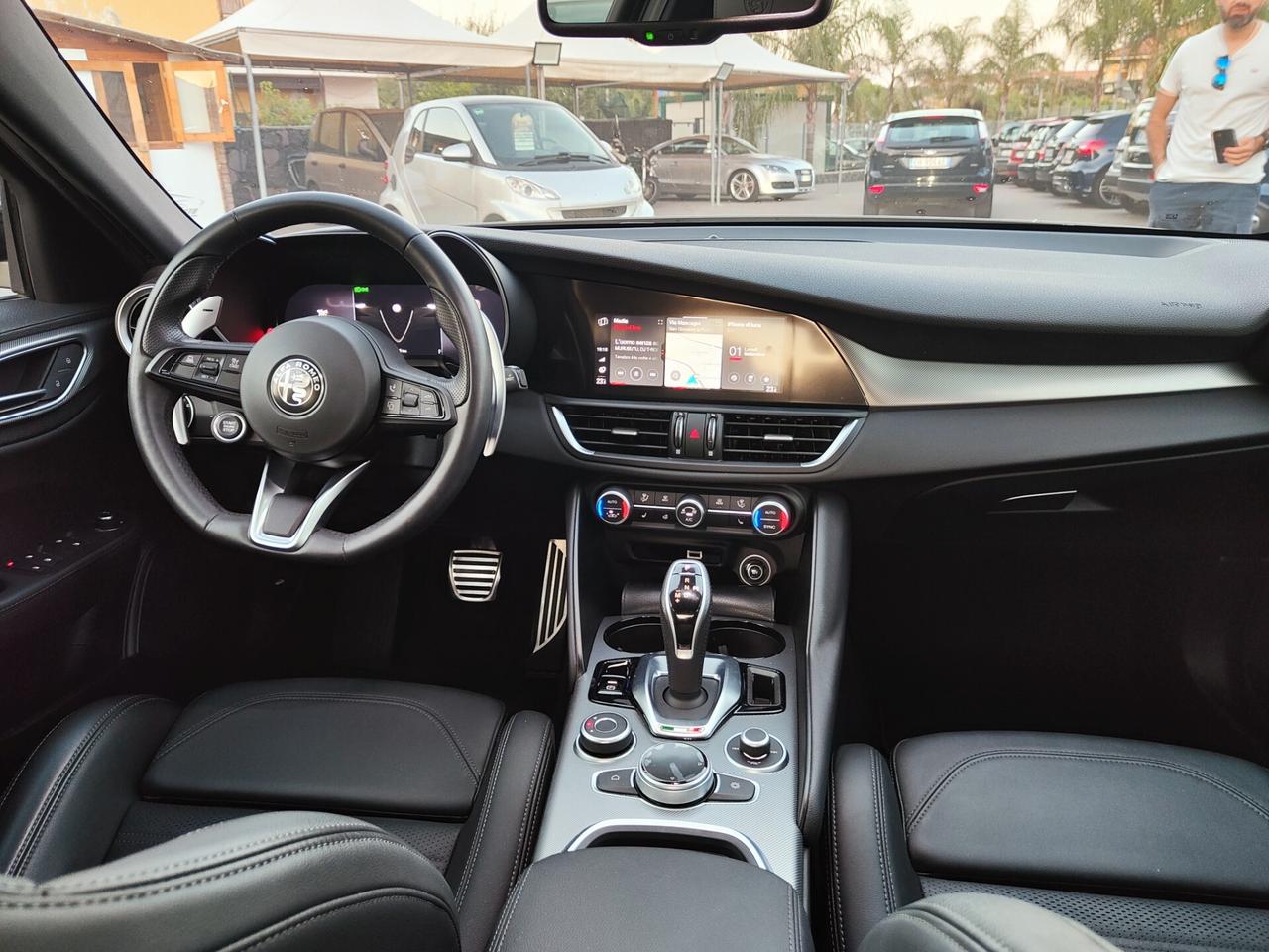 Alfa Romeo Giulia 2.0 Turbo 280 CV AT8 AWD Q4 Veloce km 0