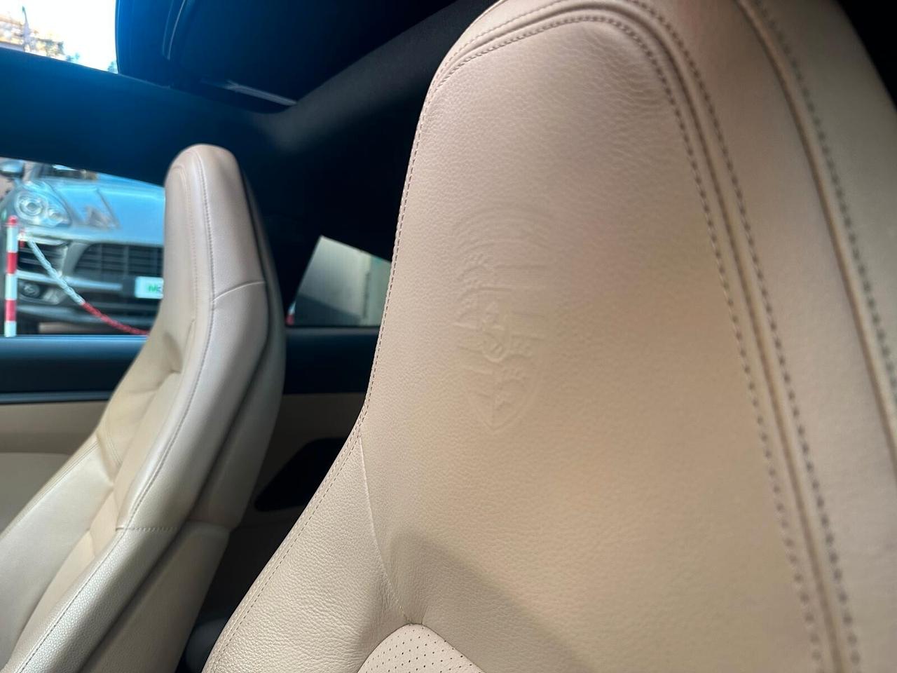 Porsche 911 Carrera S 992 ITALIANA