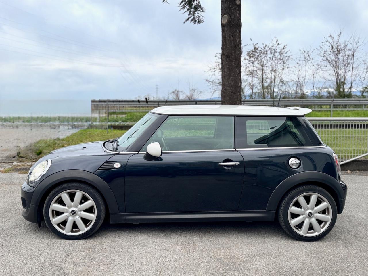 Mini 1.6 16V Cooper D Chili NEOPATENTATI