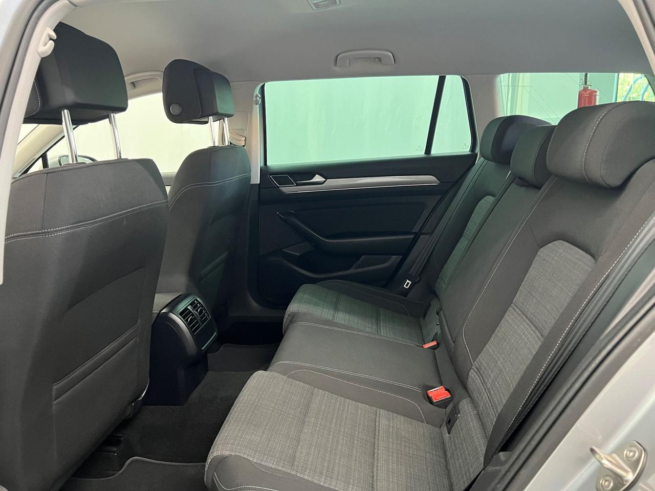 VOLKSWAGEN Passat VIII 2019 Variant Passat Variant 2.0 tdi Business 150cv dsg