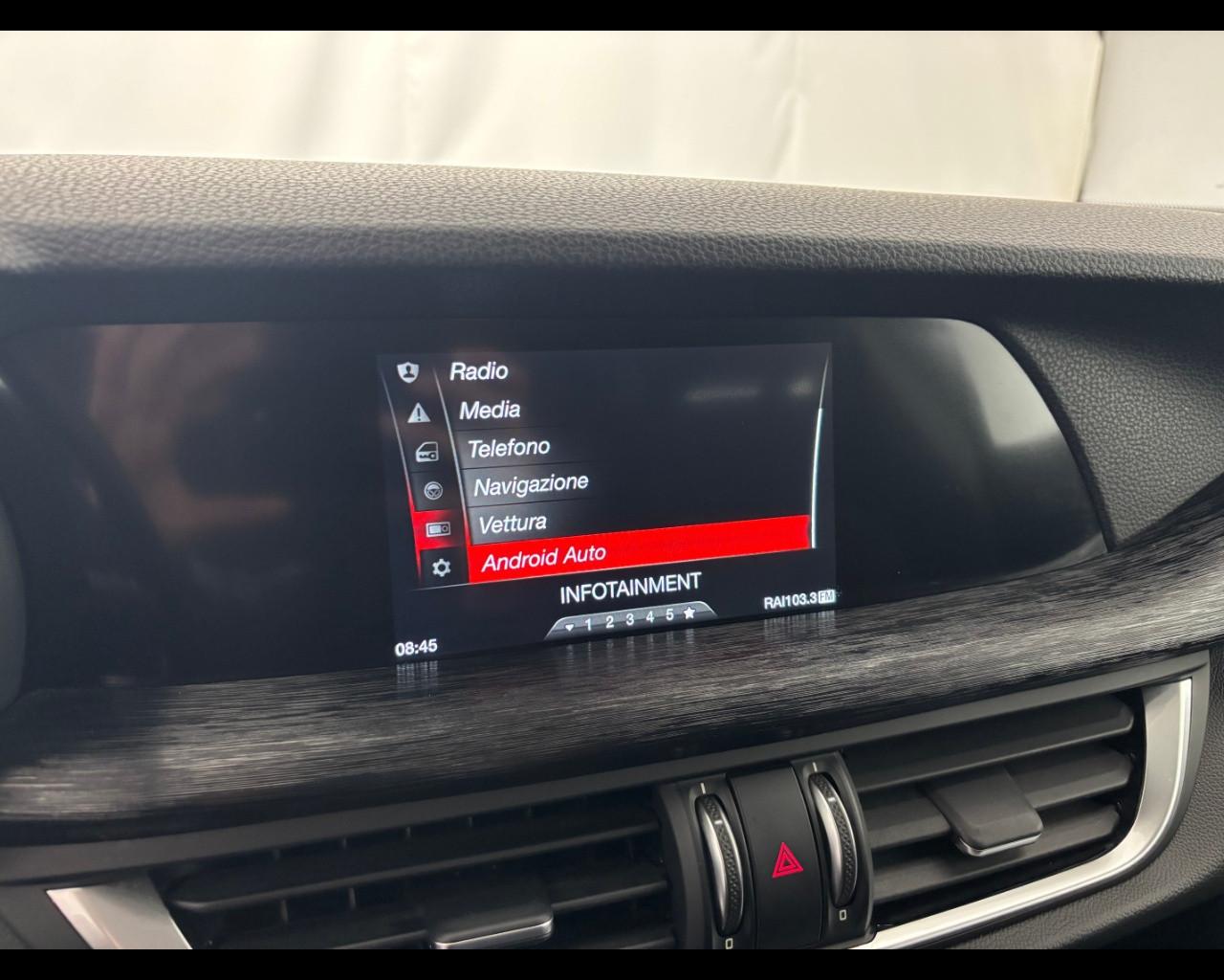 ALFA ROMEO Stelvio 2.2 t Business Q4 190cv auto