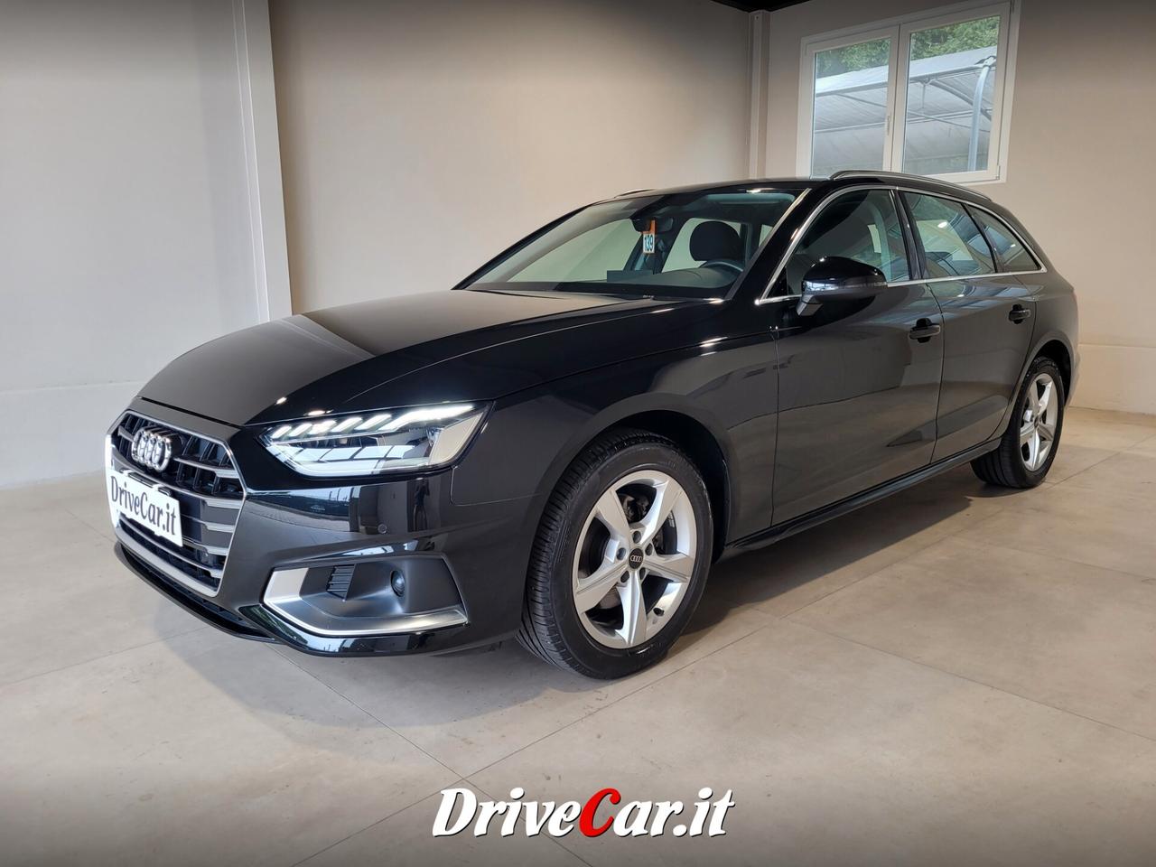 Audi A4 Avant 35 tdi MHEV S TRONIC NAVI MMI COCKPIT ACC LED