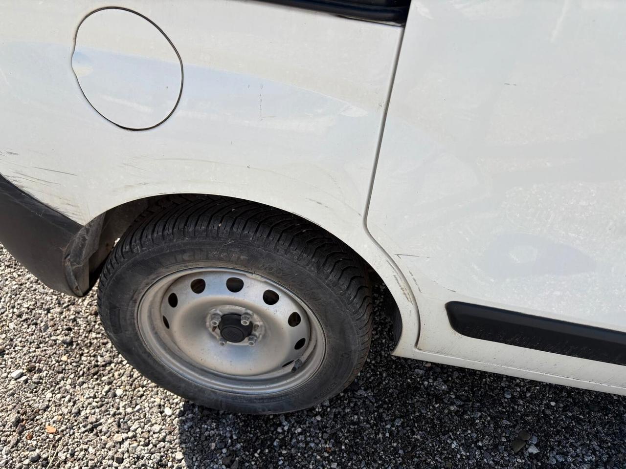 Fiat Fiorino 1.3 MJT 80CV Cargo SINISTRATO