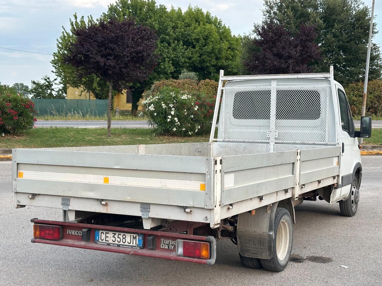 Iveco Daily Cassone 35 C 15-107 kW (145 CV)