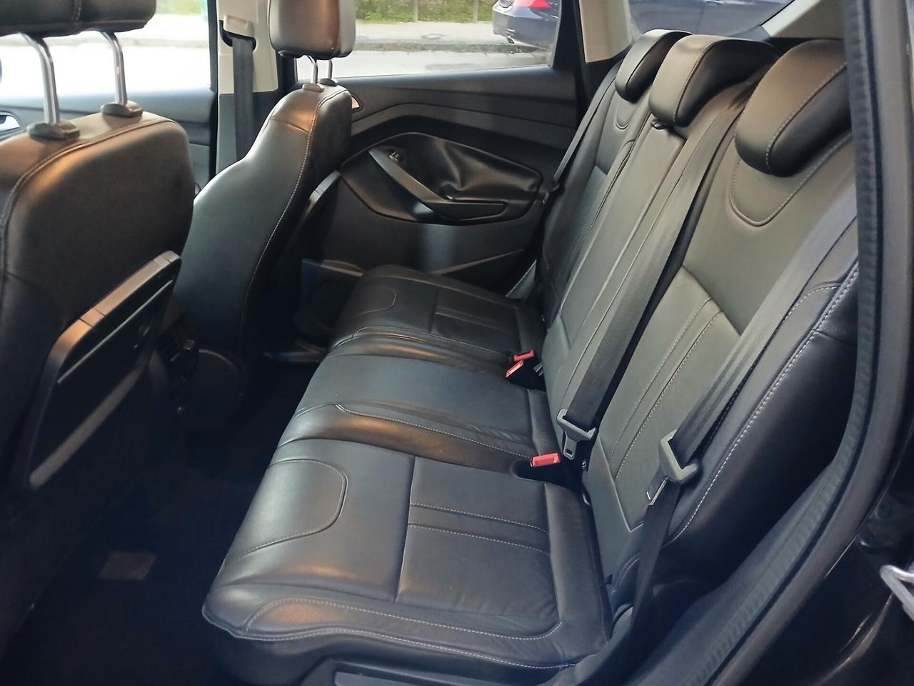 Ford Kuga 2.0 TDCI 140 CV 4WD