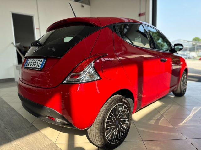 LANCIA Ypsilon 1.0 FireFly 5 porte S&S Hybrid Ecochic Gold