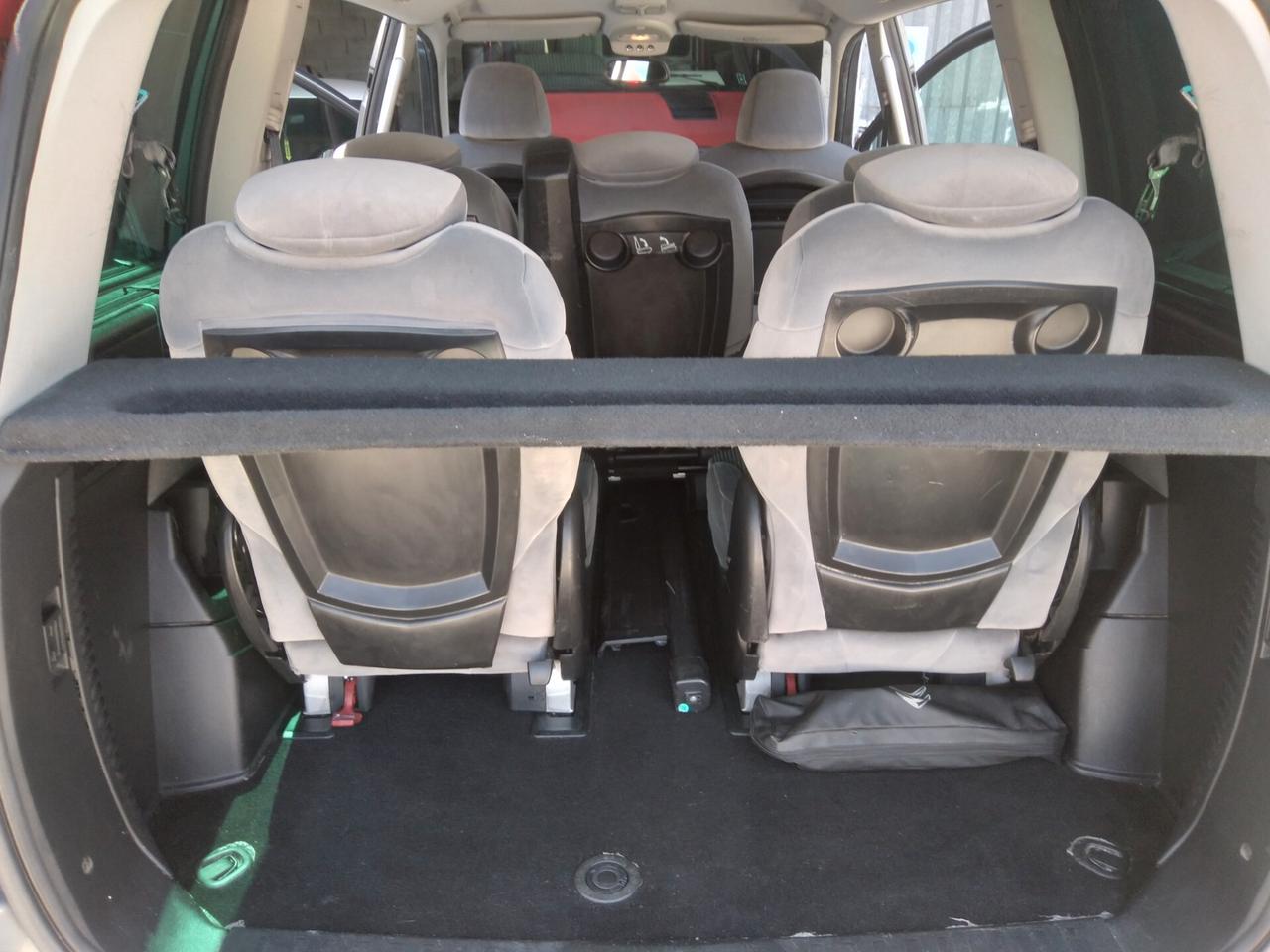 Citroen C8 2.0 HDi 136CV FAP Seduction 7posti x neopatentati