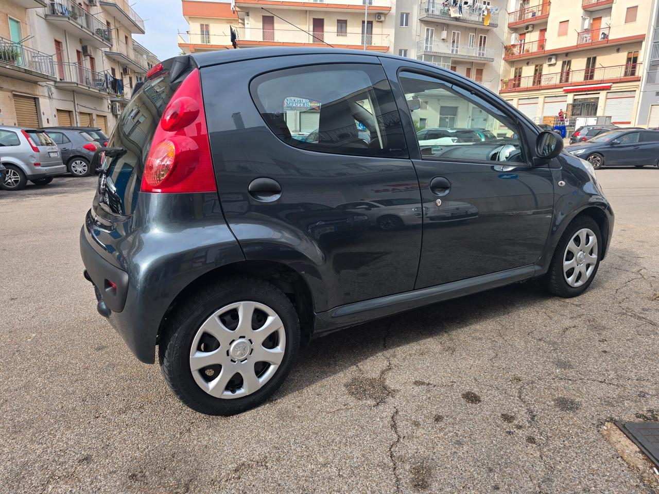 Peugeot 107 Sweet Years - 3 porte