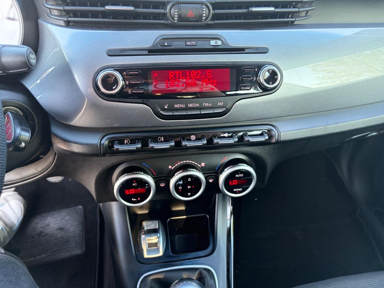 Alfa Romeo Giulietta 1.6 JTDm-2 105 CV Exclusive