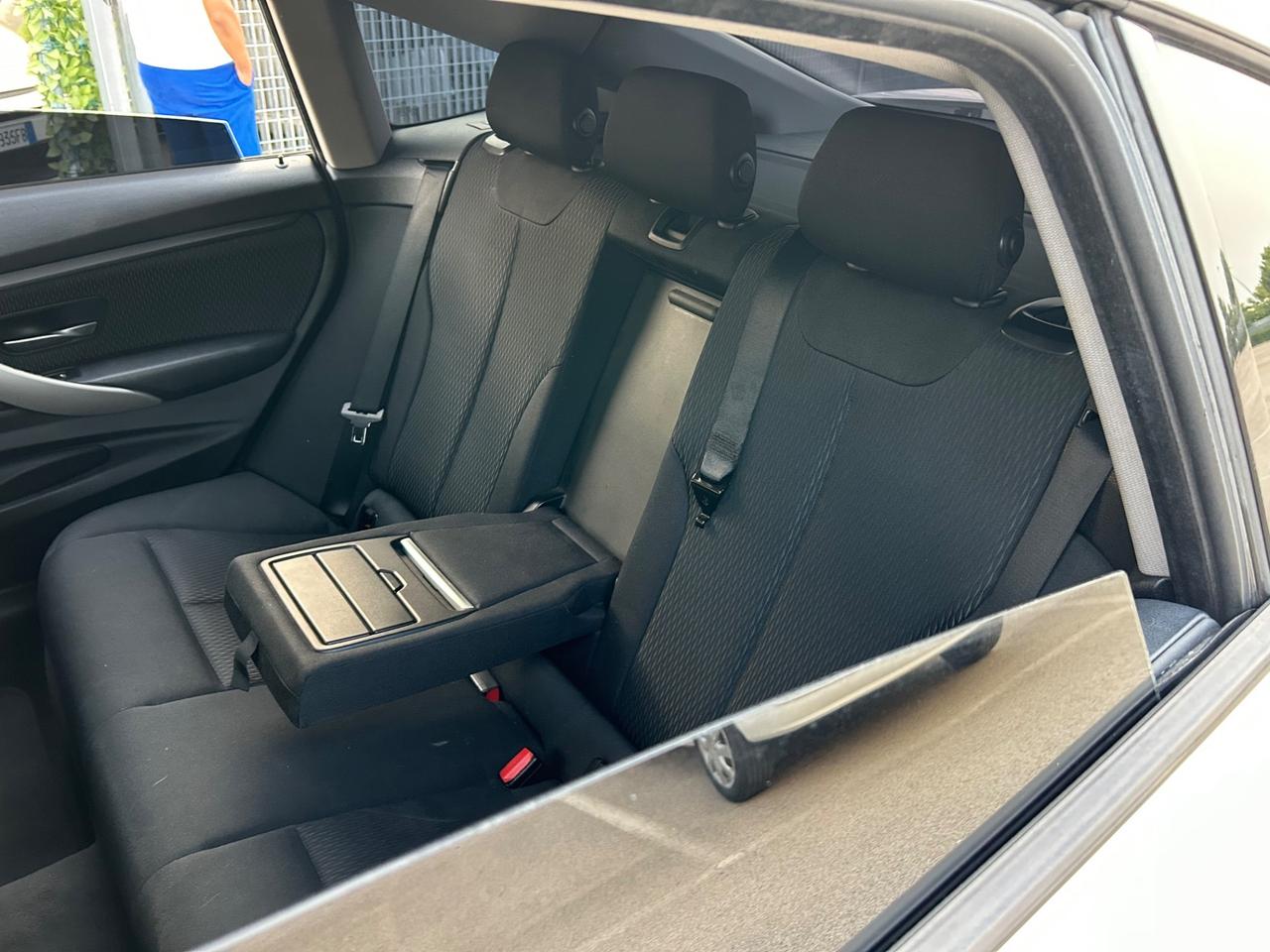 Bmw Gran Turismo GT SERIE 3 318D 2.0 143CV 2014