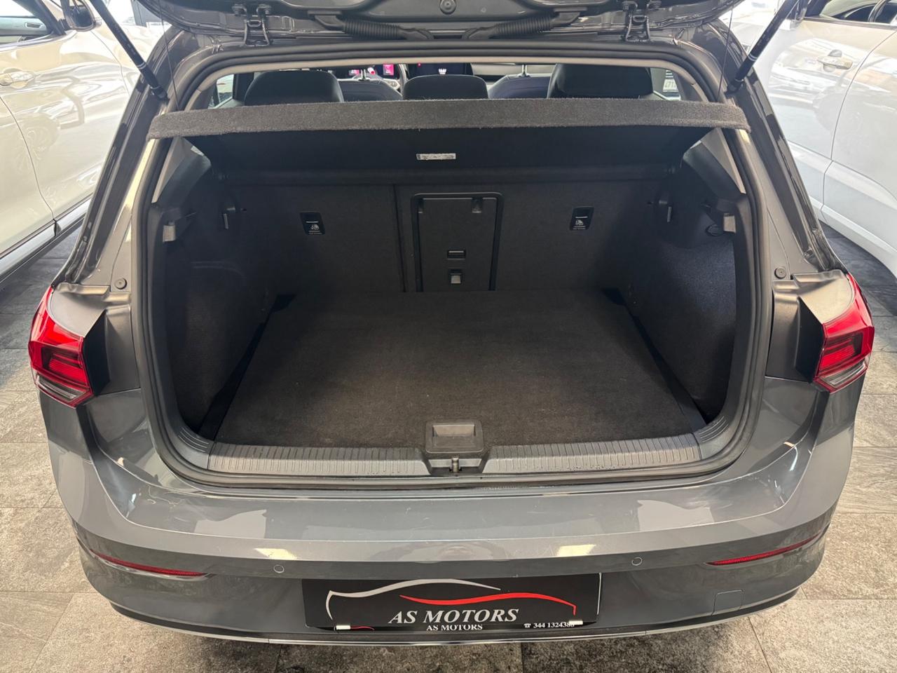 Volkswagen Golf 8 2.0 TDI 116 Cv Style