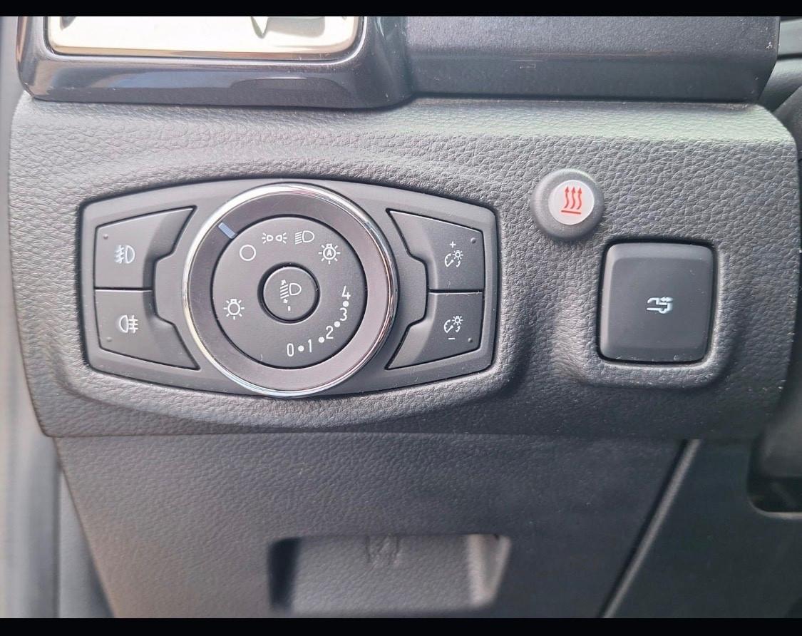 Ford Ranger 2.0 TDCi aut. 213CV DC Wildtrak 5 posti * Restyling