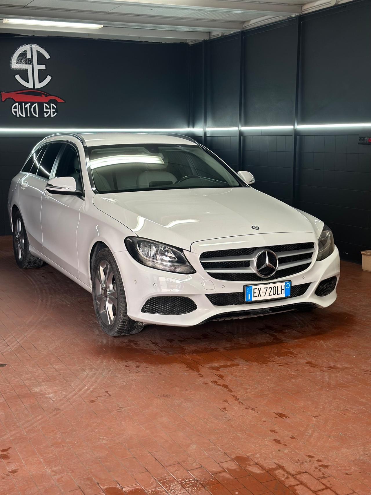 Mercedes Benz C220 2015