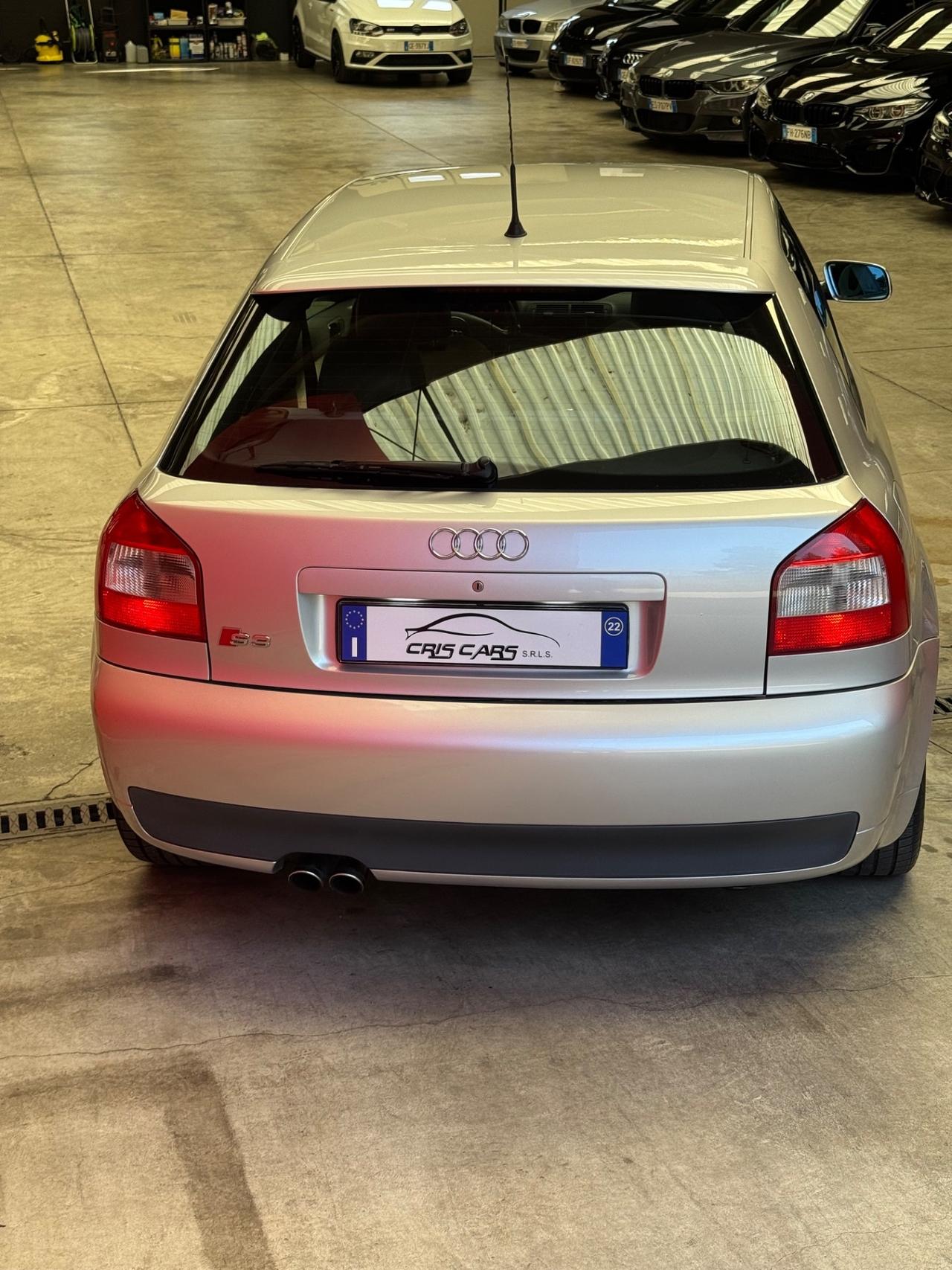 Audi A3 1.8 turbo 20V cat 3p. Attraction