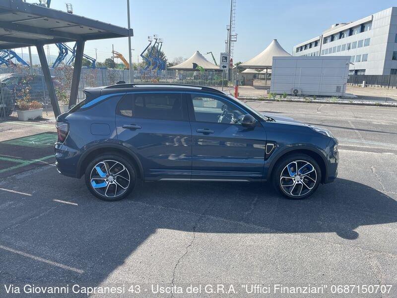 Lynk & Co 01 01 PHEV