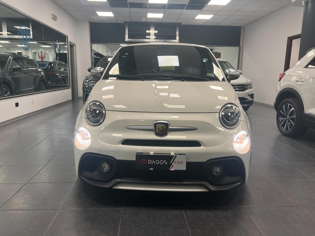 Abarth 595 TURISMO 1.4 Turbo T-Jet 165 CV