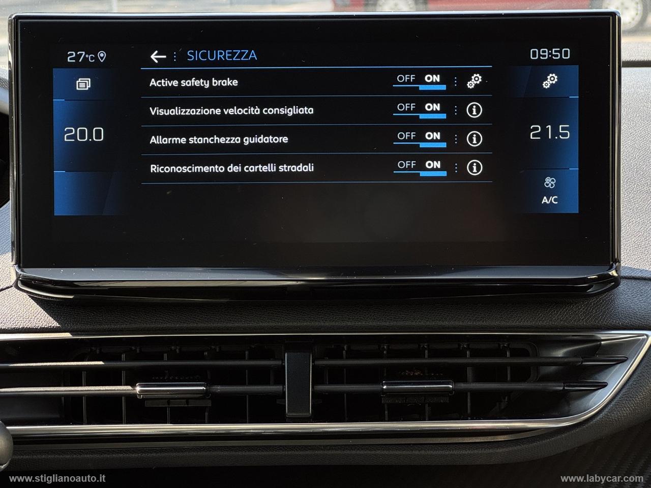 PEUGEOT 3008 BlueHDi 130 S&S EAT8 Allure Pack