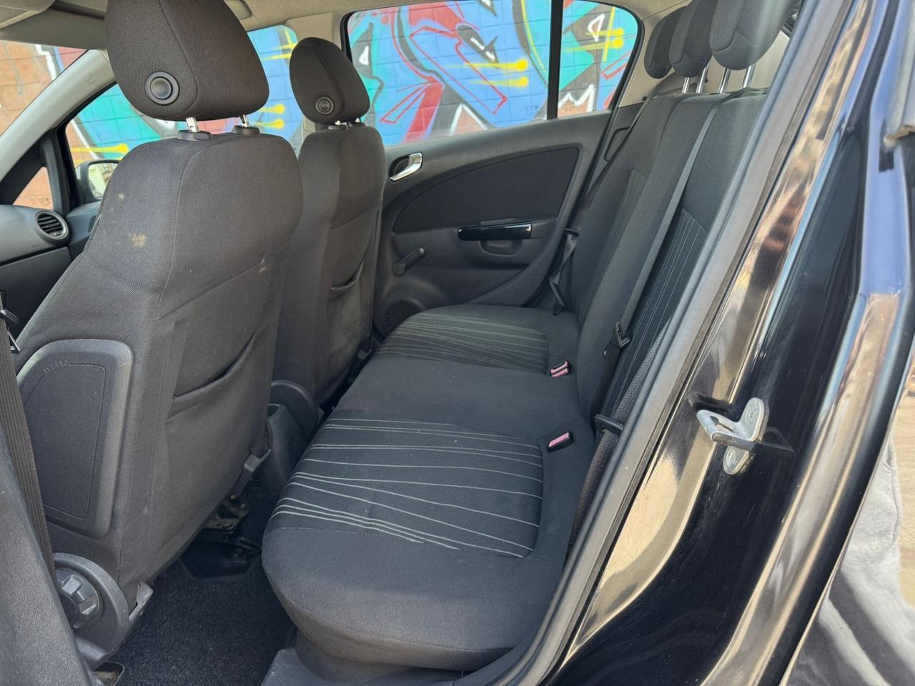 Opel Corsa Restayling 1.2benz 5 porte Full Perfett