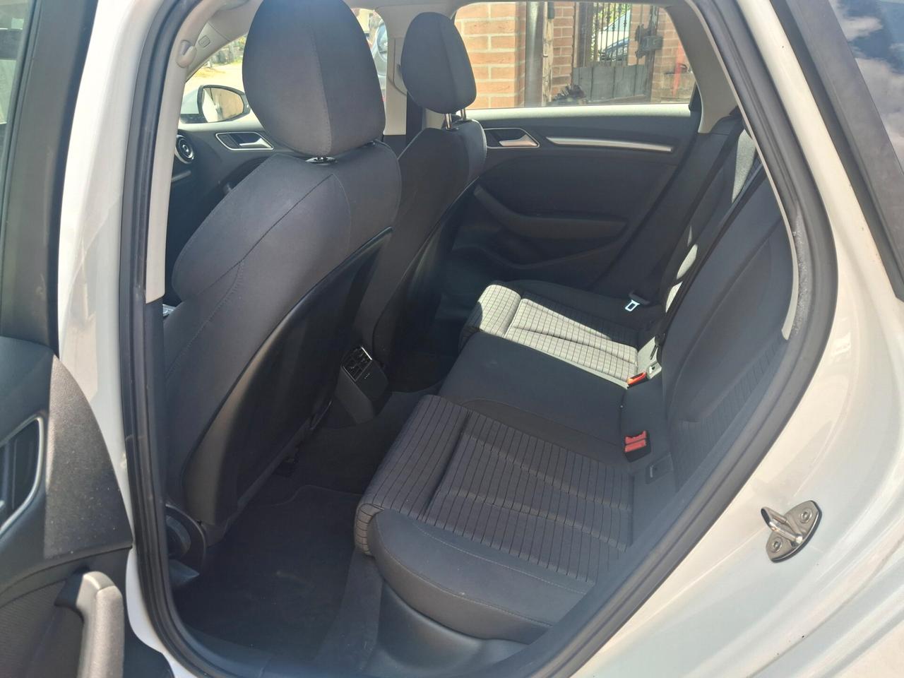 Audi A3 SPB 1.6 TDI Sport