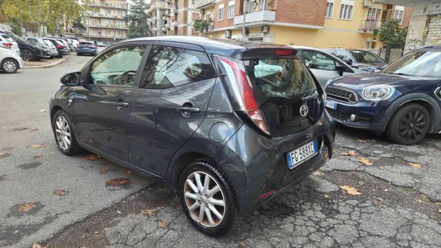 TOYOTA Aygo 1.0 VVT-i 69 CV 5 porte x-cool