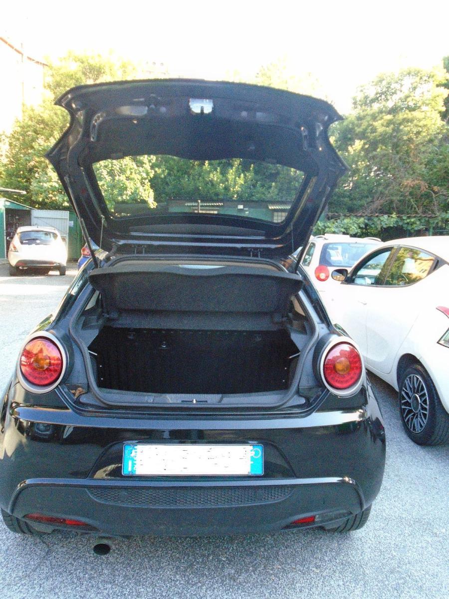 ALFA ROMEO MiTo'12 1.3 jtdm-2 BlackLine Collection 95cv