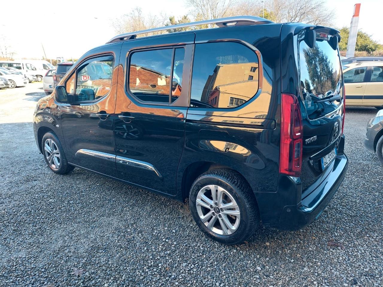 Toyota Proace Verso 1.5D 130 CV S&S L1 Luxury STUPENDA