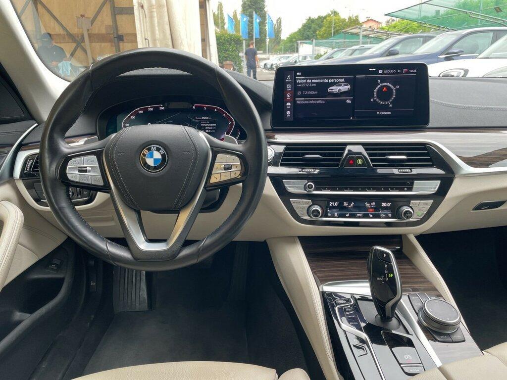 BMW Serie 5 Touring 520 d Mild Hybrid 48V Luxury Steptronic