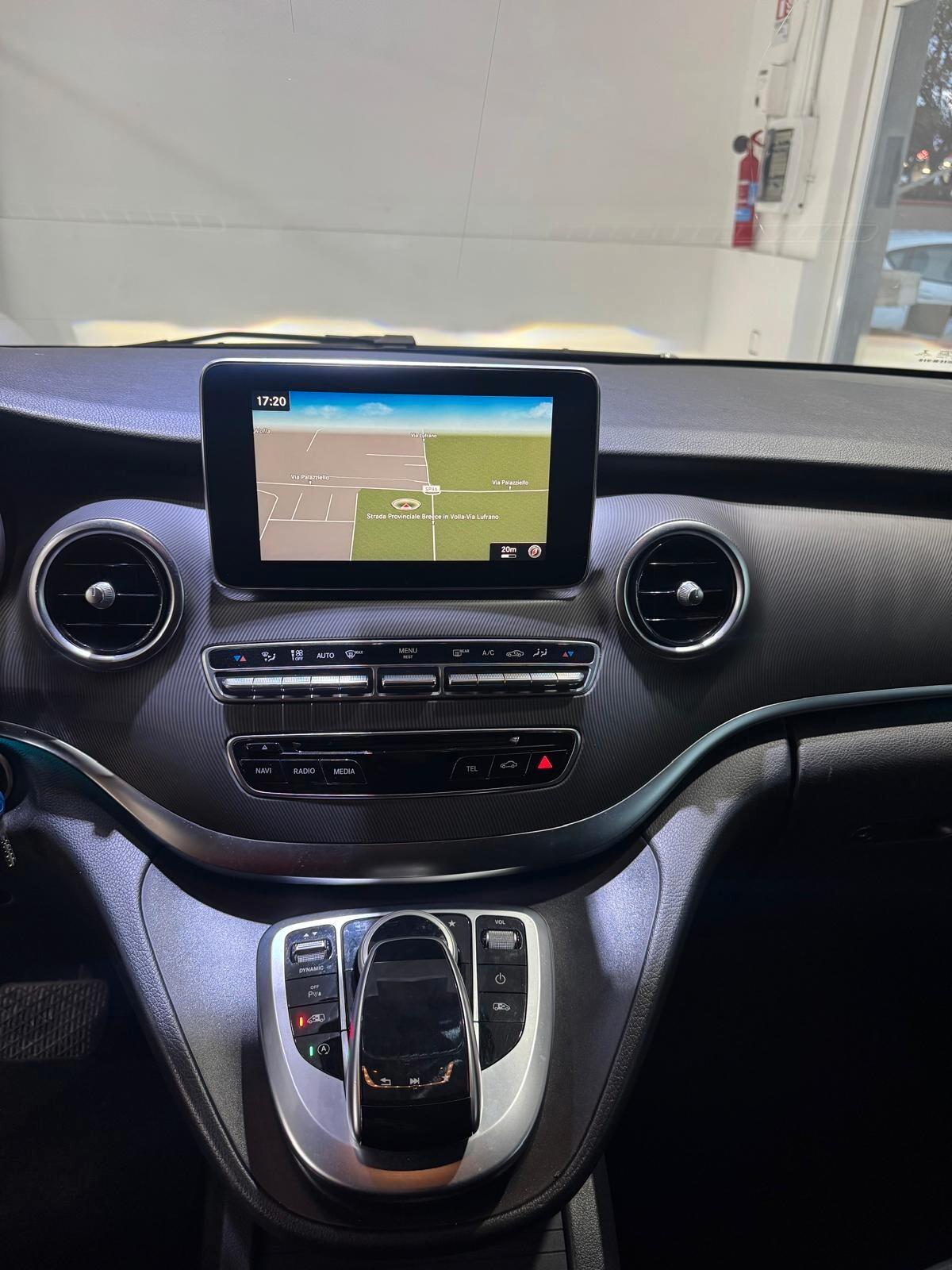 Mercedes-benz V 220 d Automatic 4Matic Premium Extralong