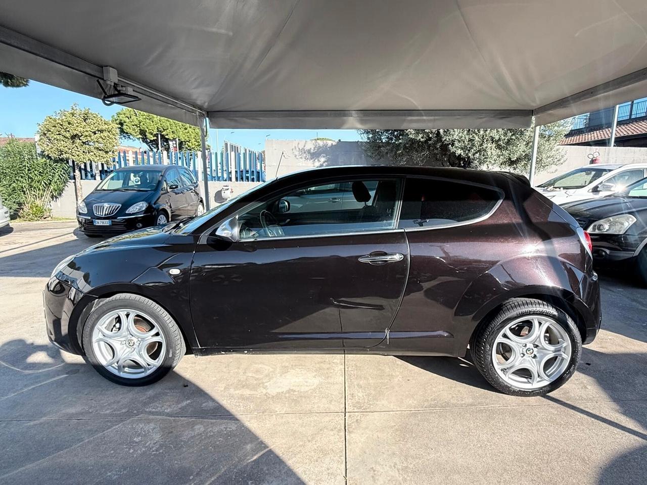 Alfa Romeo MiTo 1.6 JTDm-2 S&S Distinctive Sport Pack