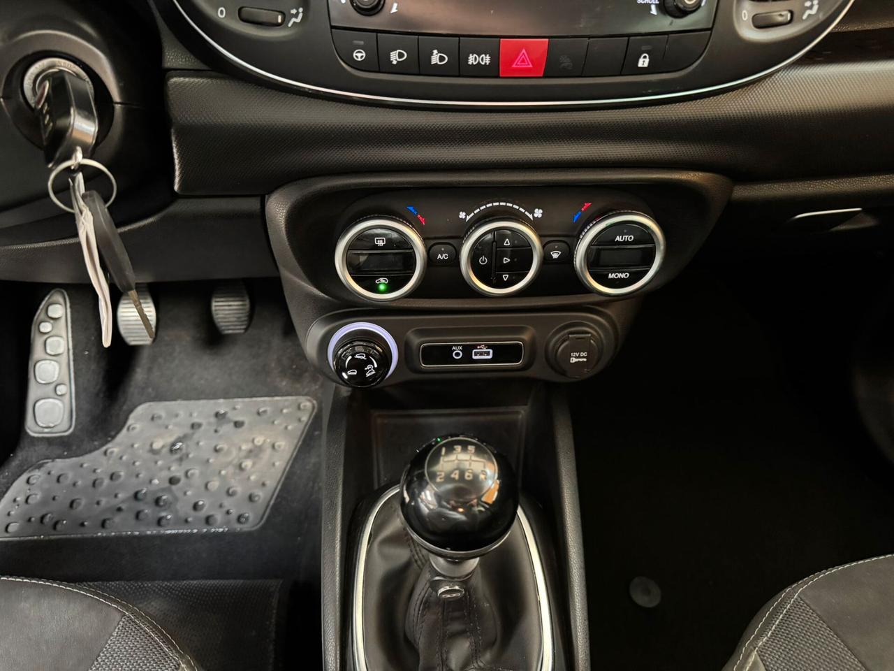 Fiat 500L 1.4 95 CV Cross