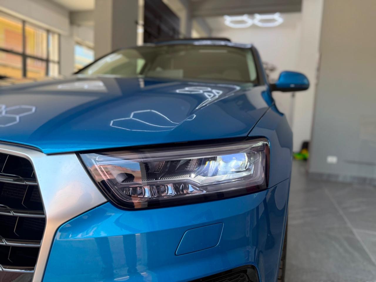 Audi Q3 2.0 TDI 150 CV Sline Edition TETTO