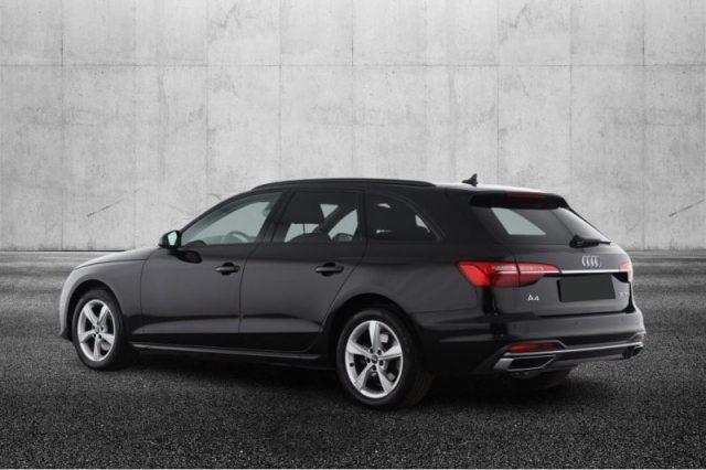 AUDI A4 Avant 35 TFSI S tronic Business Advanced