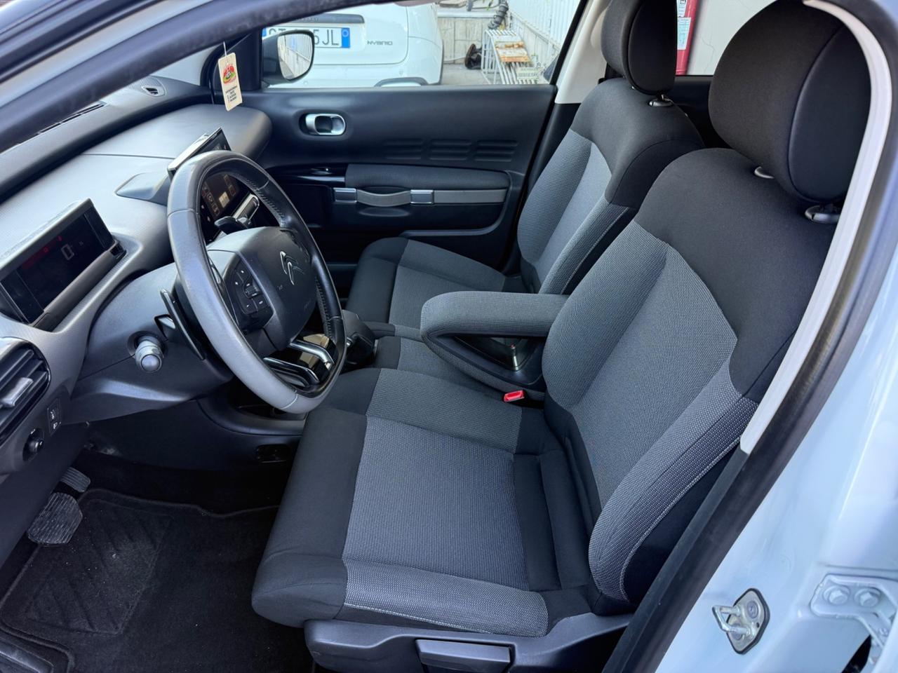 Citroen C4 Cactus BlueHDi 100 S&S ETG6 Shine