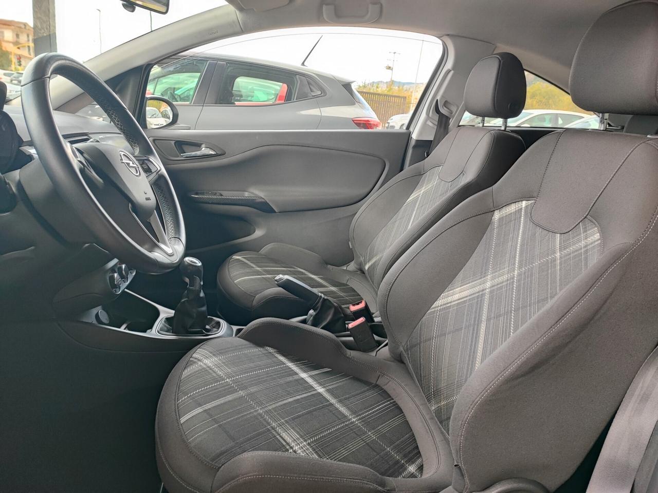 Opel Corsa 1.3 CDTI ecoFLEX Start&Stop Coupé b-Color