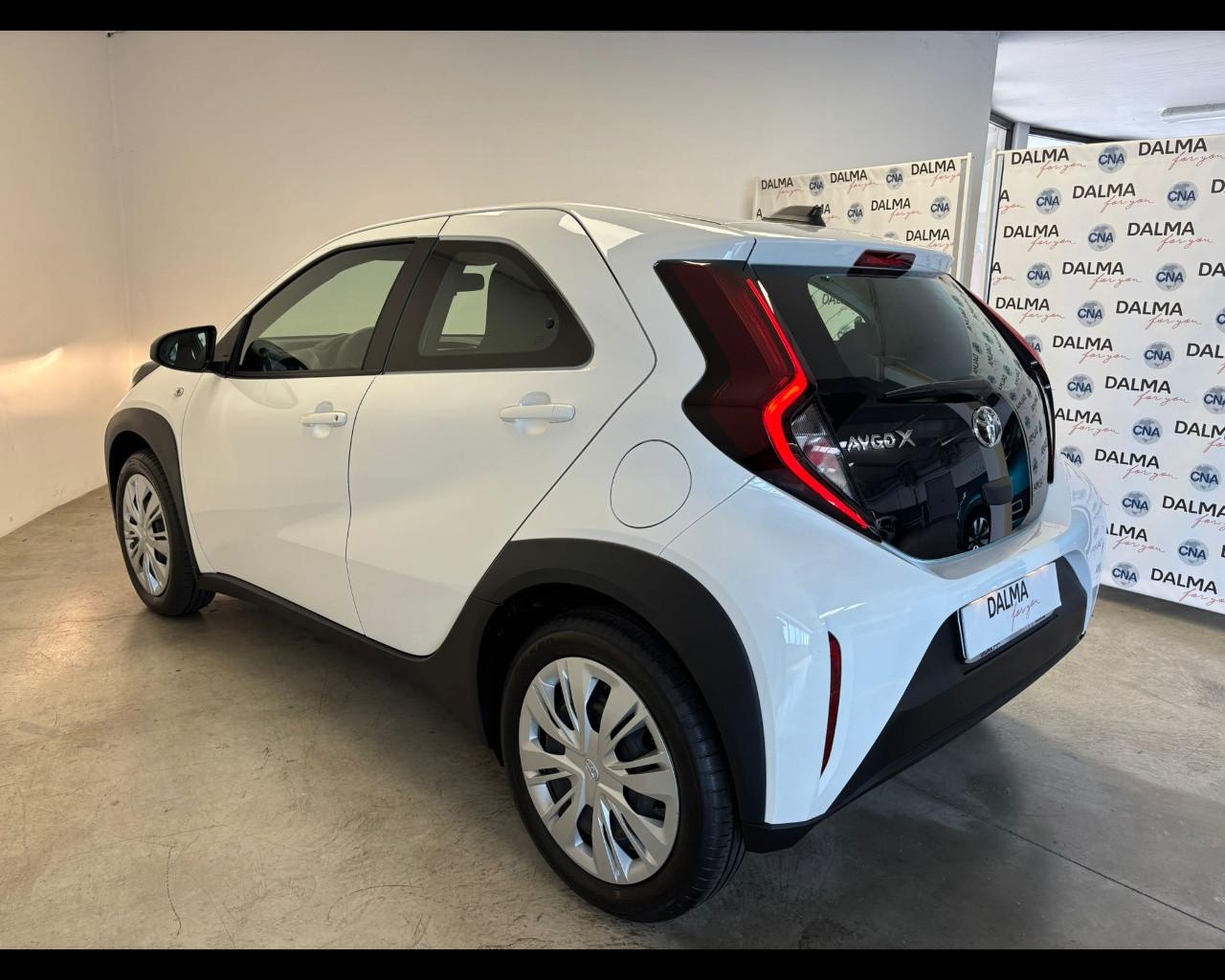 TOYOTA Aygo X - Aygo X 1.0 Active 72cv