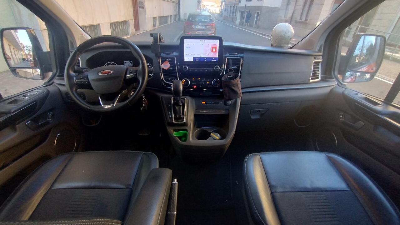 Ford Tourneo Custom 320 2.0 EcoBlue 170CV aut. PC Active