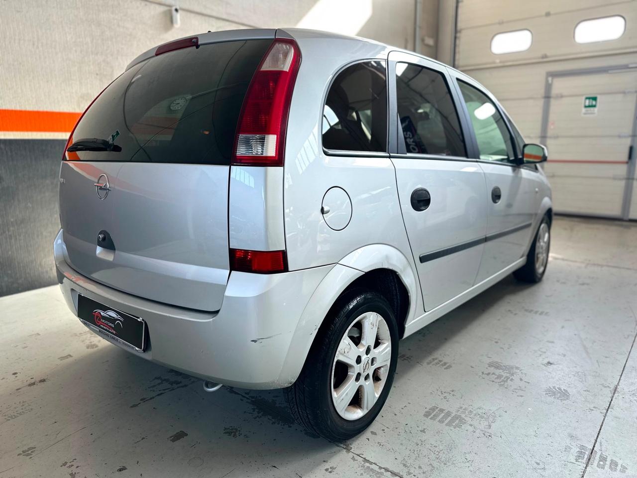 Opel Meriva 1.7 CDTI 101CV Cosmo