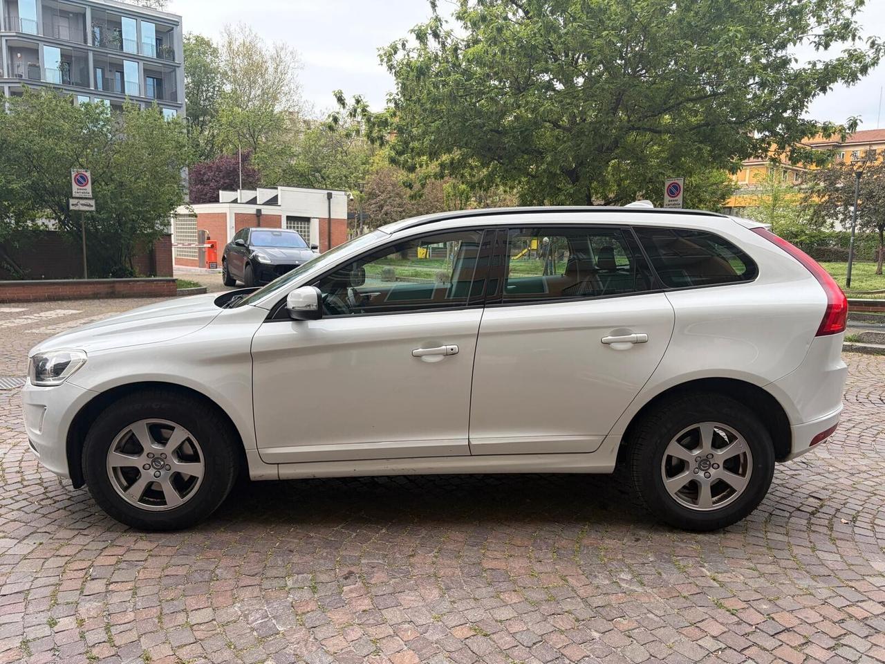 Volvo XC60 D3 Geartronic MOTORE CON 40.000 KM