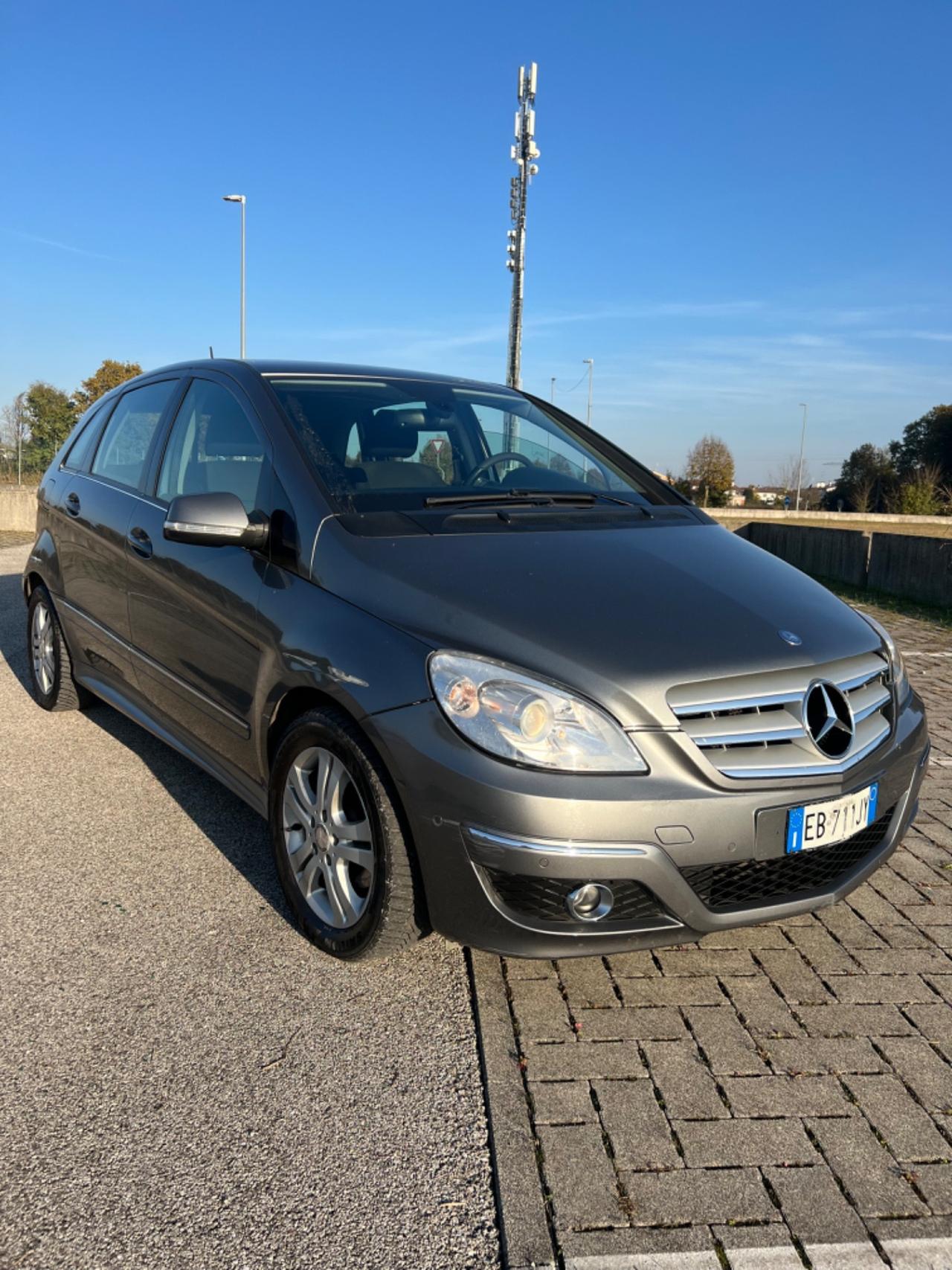 Mercedes-benz B 180 B 180 CDI Chrome