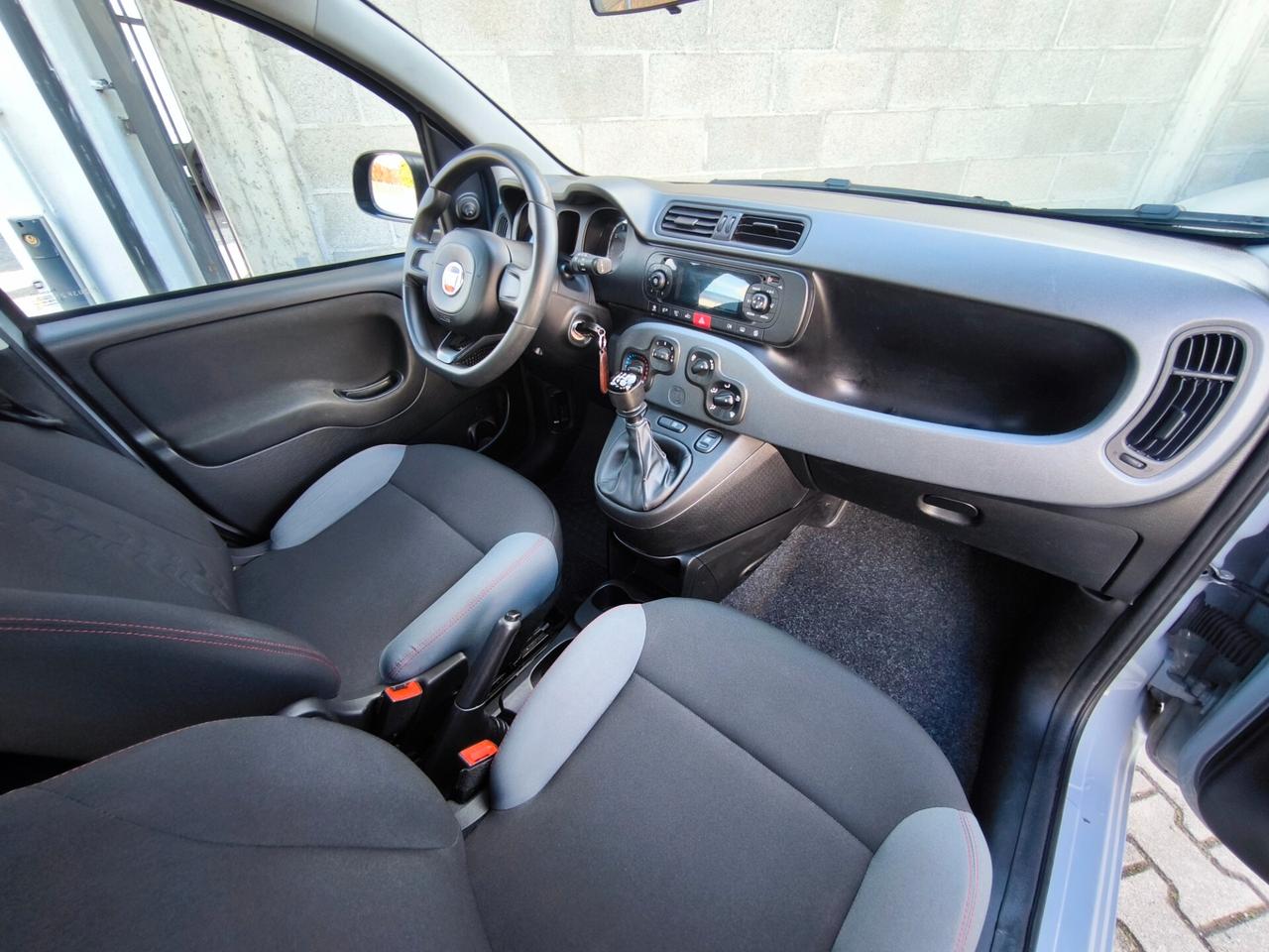 FIAT PANDA 1,2 BENZINA-2021- OK NEOPATENTATI-