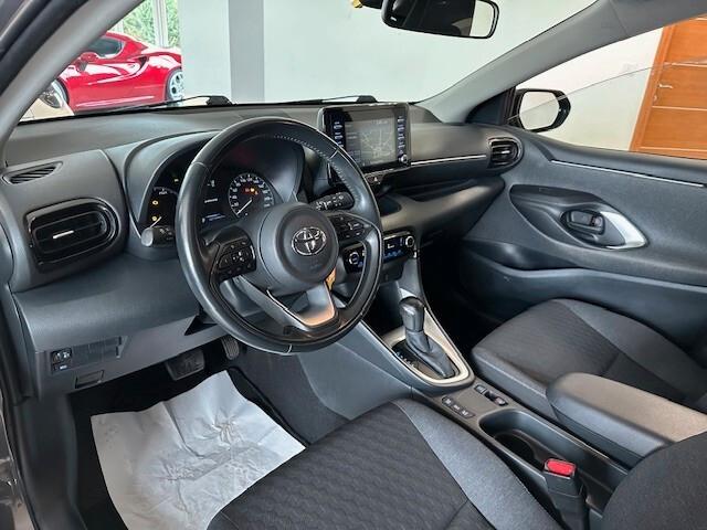 Toyota Yaris 1.5 Hybrid 5 porte Business