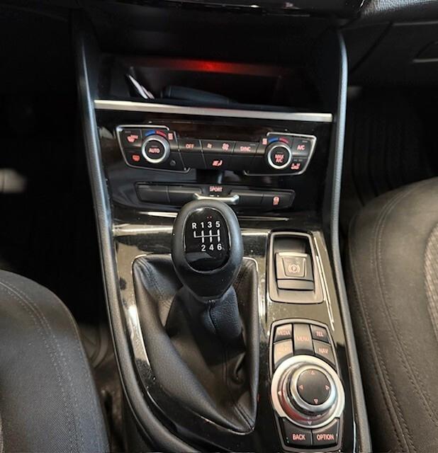 Bmw 2er Active Tourer 216d Active Tourer Advantage