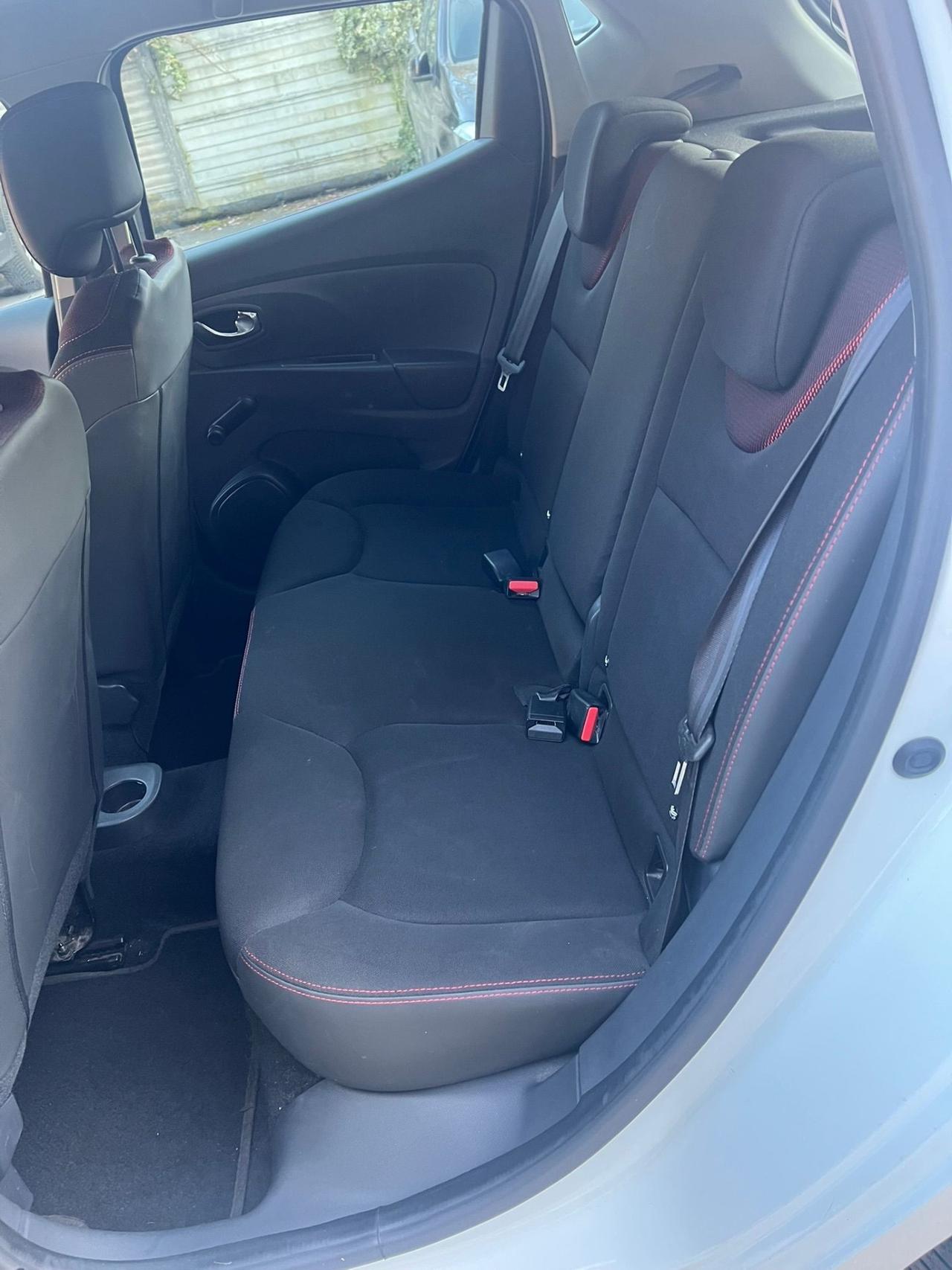 Renault Clio 1.2 benzina 5 porte